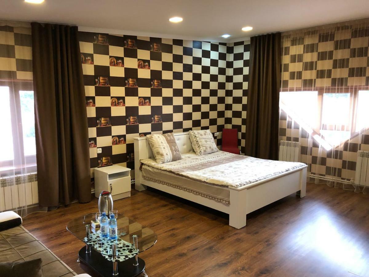 Vale Hotel&Restaurant Complex Gyumri Esterno foto